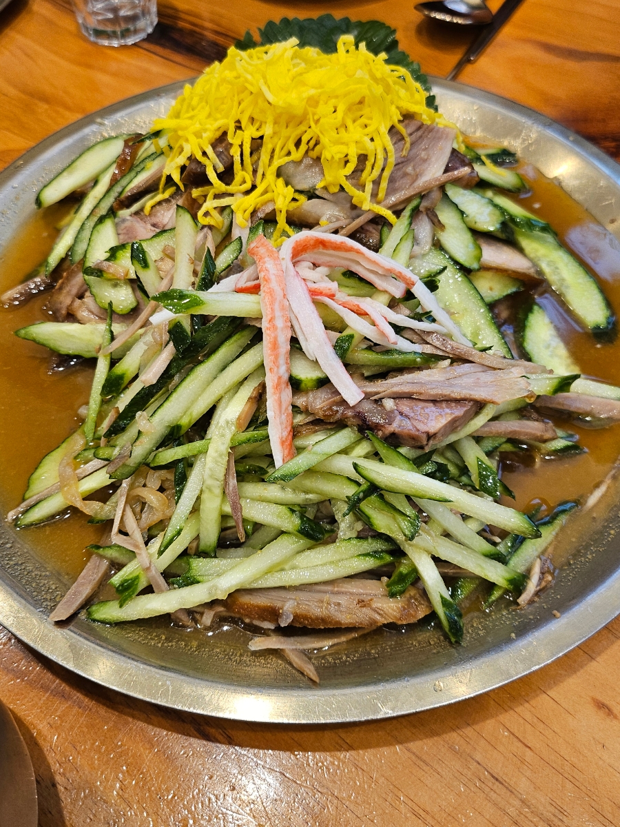 부산 냉채족발